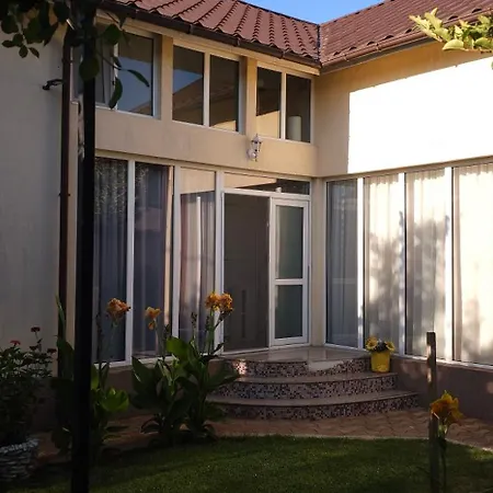 Casa Olga Homestay *