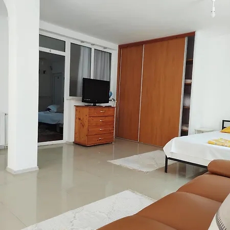 Casa Olga Ap 4camere Mansarda * Două Mai