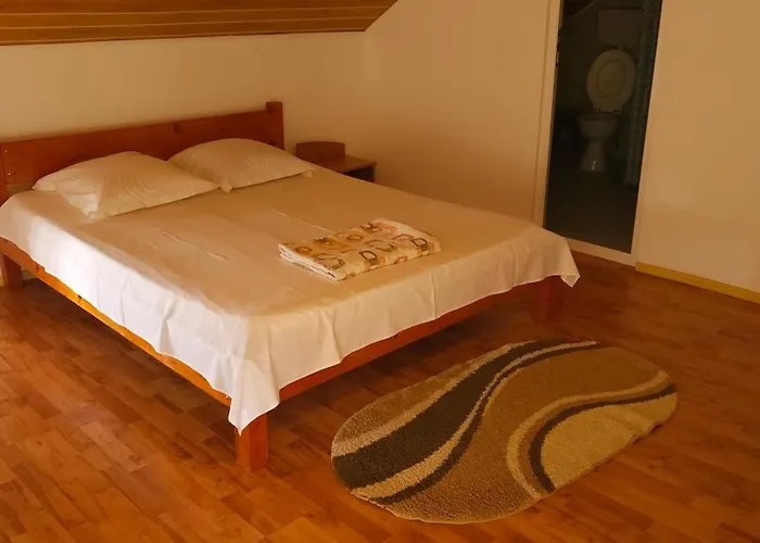 Casa Olga Ap 4camere Mansarda Homestay szállás *