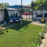 Casa Olga Ap 4camere Mansarda Homestay 2 Mai