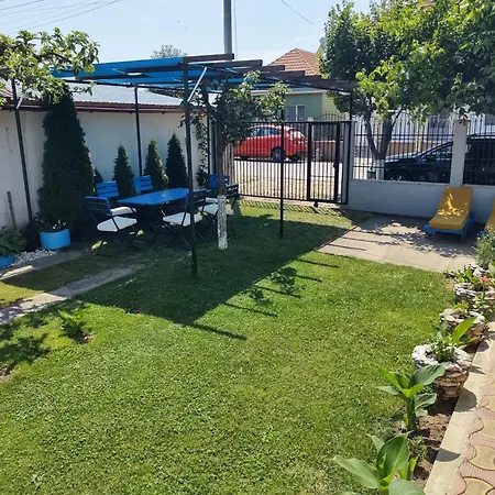 Casa Olga Ap 4camere Mansarda Kwatera prywatna Două Mai